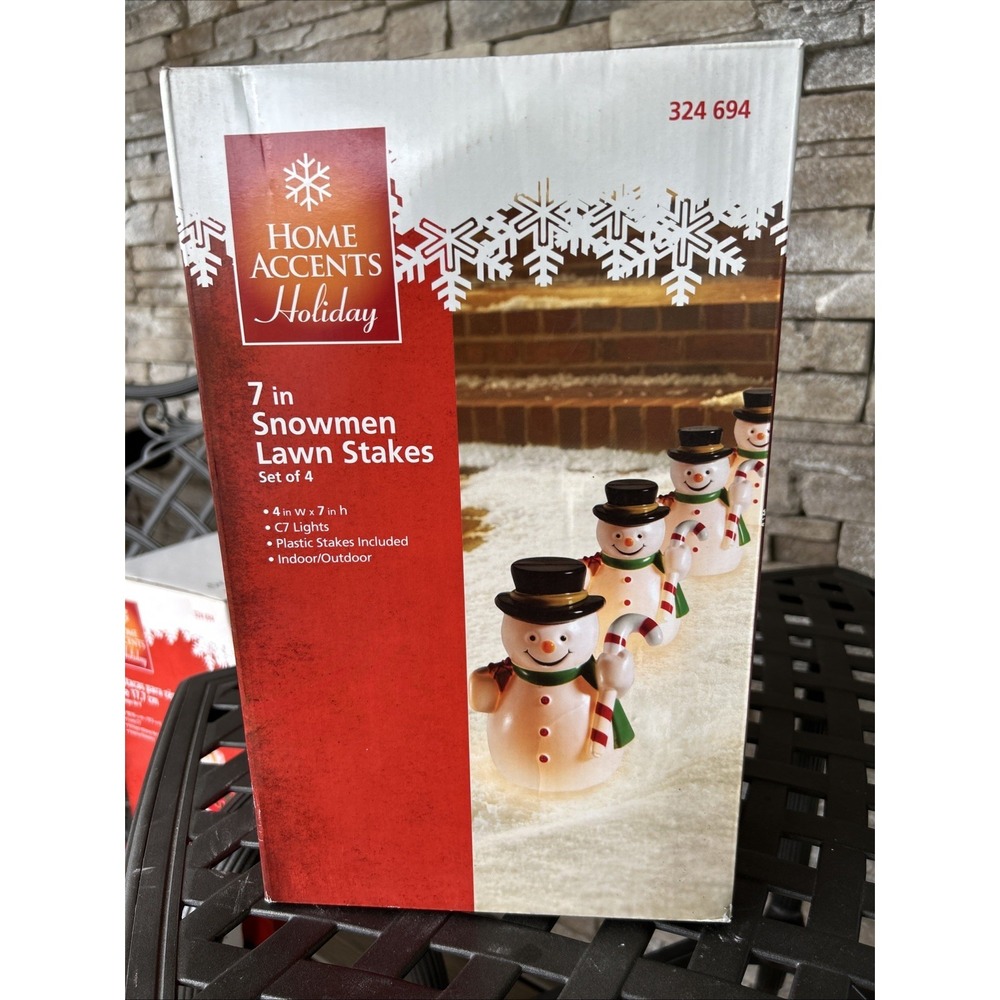 home accents holiday christmas 7 In Snowman‎ Lawn Stakes Set 4